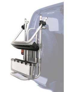 Optional 376 A trasformazione Portabici ruota di scorta Stelvio in Portasci 2