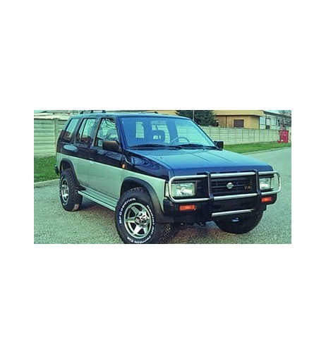 Bull Bar protezione anteriore inox lucido 60mm Nissan Terrano fino al 2002