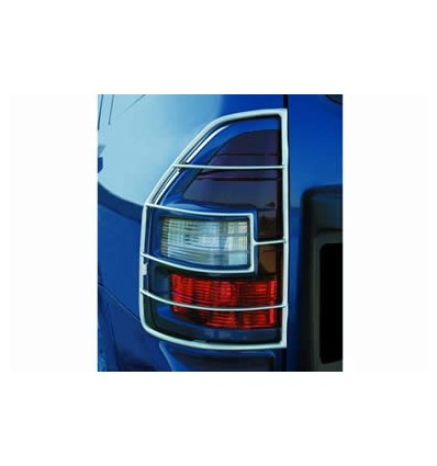 Coppia protezioni fari posteriori inox lucido Mitsubishi Pajero dal 2003 al 2006