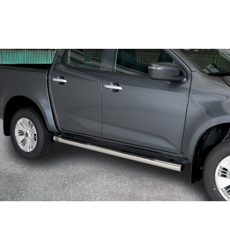 Pedane laterali acciaio inox ovale Isuzu D Max doppia cabina dal 2020