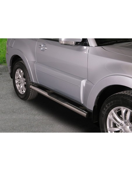 Pedane laterali in acciaio inox lucido 70mm Mitsubishi Pajero 2 porte dal 2