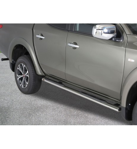 Pedane laterali inox lucido ovali Fiat Fullback Extracab dal 2016