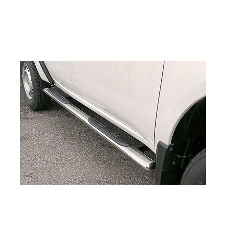 Pedane laterali ovali acciaio inox lucido Mitsubishi L200 Double Cab 2010 2