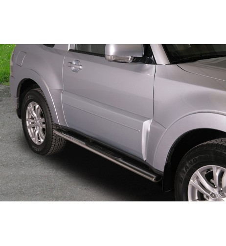 Pedane laterali ovali in acciaio inox lucido Mitsubishi Pajero 2 porte dal 
