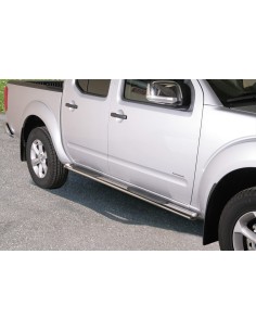 Pedane laterali ovali in acciaio inox lucido Nissan Navara Double Cab dal 2