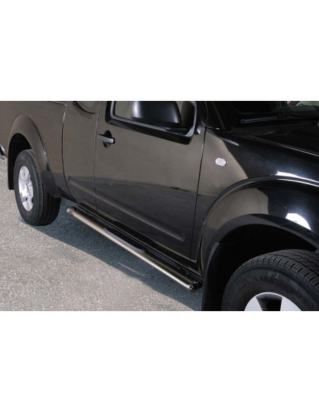 Pedane laterali ovali in acciaio inox lucido Nissan Navara Extra Cab dal 20