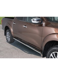 Pedane laterali ovali in acciaio inox lucido Nissan Navara NP300 dal 2016