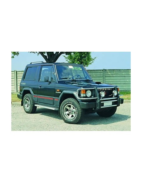 Pedane laterali S50 alluminio NERO Mitsubishi Pajero 4 porte fino al 1990