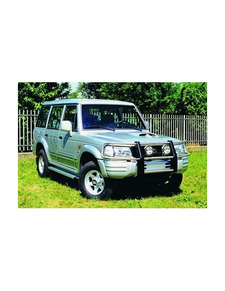 Pedane laterali S50 stondate alluminio Hyundai Galloper 2P con modanatura