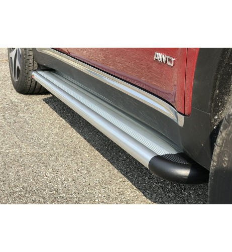 Pedane laterali S50 stondate alluminio Kia Sorento dal 2021