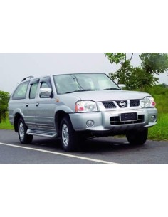 Pedane laterali S50 stondate alluminio Nissan Pick Up 4 porte dal 2002 2