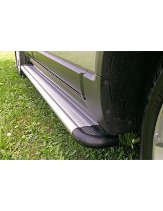 Pedane laterali S50 stondate alluminio Nissan X Trail dal 2001 al 2003