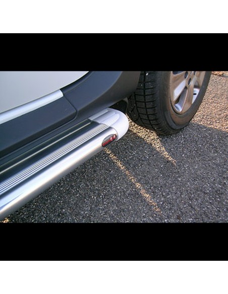 Pedane laterali S50 stondate alluminio WHITE Kia Sorento dal 2009 al 2011