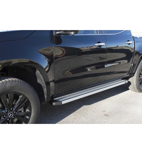 Pedane laterali STD squadrate alluminio Mercedes Classe X doppia cabina