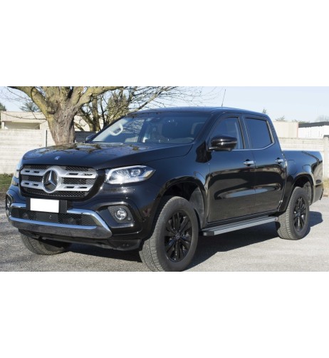 Pedane laterali STD squadrate alluminio Mercedes Classe X doppia cabina