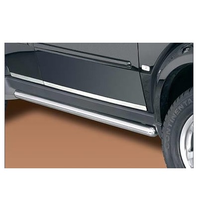 Tubi laterali in acciaio inox lucido di protezione 60mm Dodge Nitro dal 2008