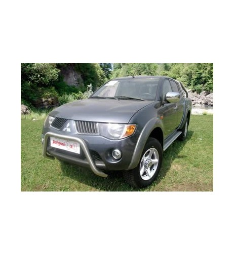 Tubi laterali in acciaio inox lucido Mitsubishi L200 dal 2006 al 2009