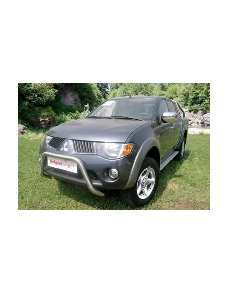 Tubi laterali in acciaio inox lucido Mitsubishi L200 dal 2006 al 2009