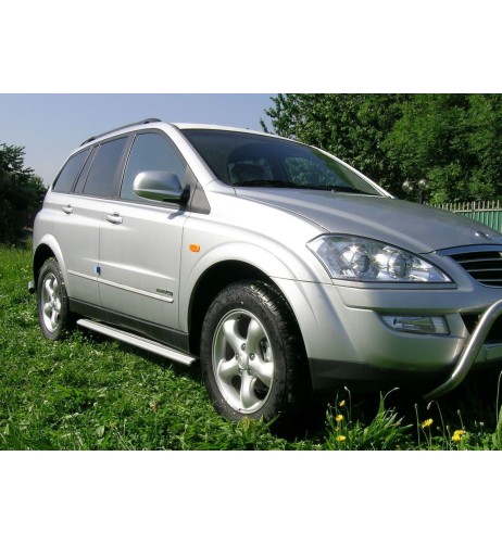 Tubi laterali ovali di protezione alluminio SsangYong Kyron dal 2005