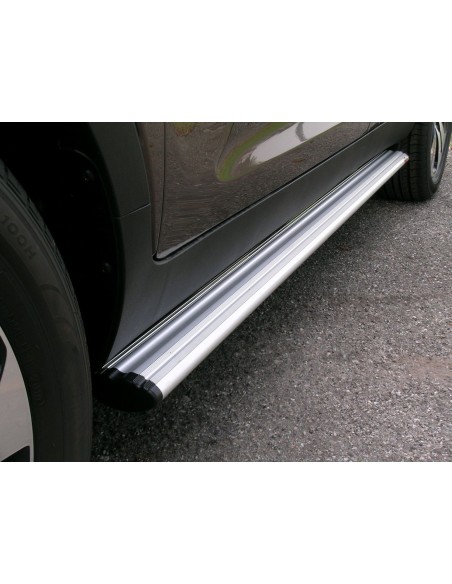 Tubi laterali ovali di protezione in alluminio Kia Sportage 2010 2015