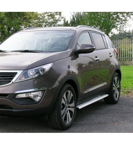 Tubi laterali ovali di protezione in alluminio Kia Sportage 2010 2015