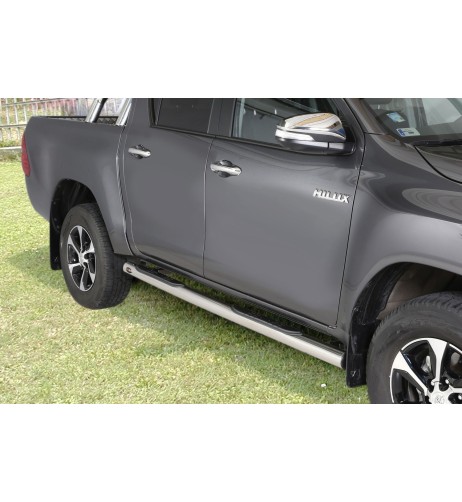 Tubi laterali protezione inox lucido Toyota Hilux doppia cabina dal 2016