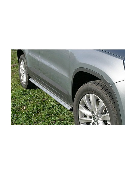 Tubi ovali laterali alluminio di protezione Volkswagen Tiguan dal 2008 al 2