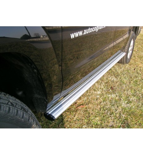 Tubi ovali laterali in alluminio di protezione Volkswagen Amarok 2010 2022