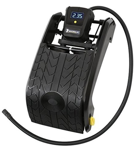 Pompa a pedale gonfiaggio con manometro digitale retroilluminato doppio cilindro