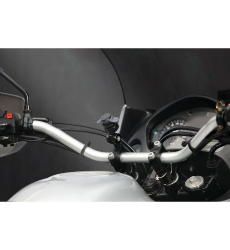 Attacco Titan Optiline per alza manubri e staffa frizione o freno vite M8