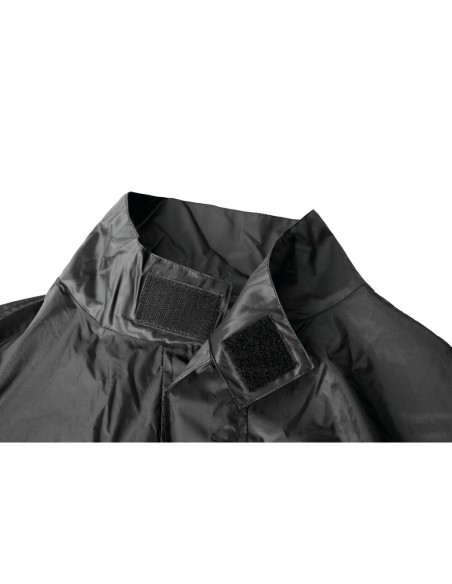 Completo antipioggia giacca e pantaloni