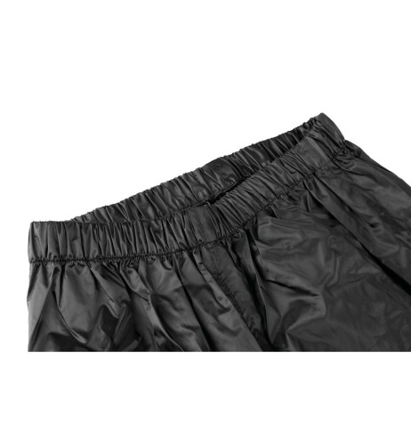Completo antipioggia giacca e pantaloni
