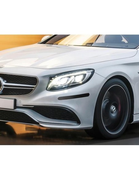 Coppia di salvaparaurti adesivi colore carbon look 310x35mm