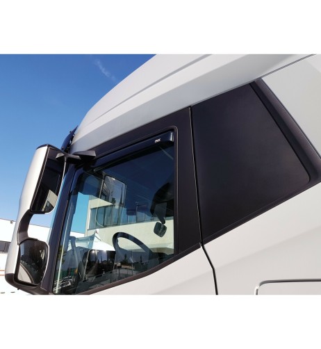 Deflettori aria su misura in acrilico per DAF XD XF XG XG dal 2021