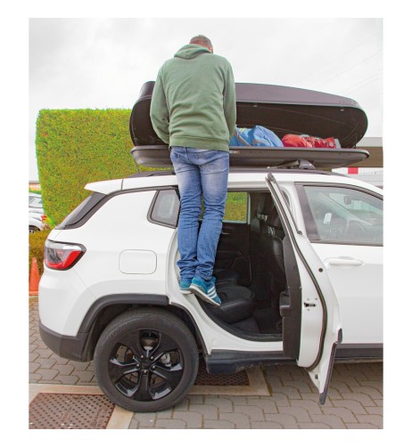 Gradino per portiera in alluminio con frangivetro