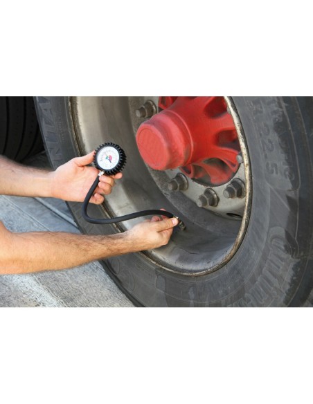 Misura pressione pneumatici per veicoli pesanti max 12 bar