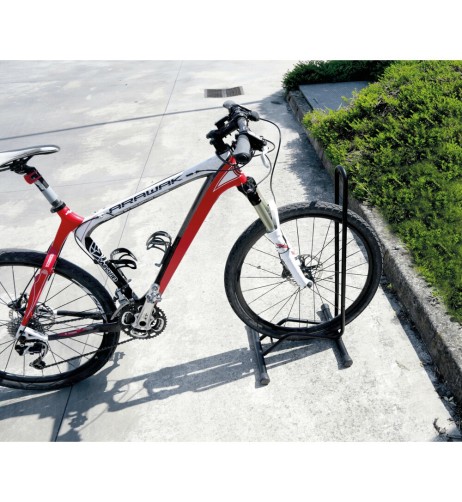 Stand portabici a 1 posto x ruota max 8cm compatibile con freni a disco