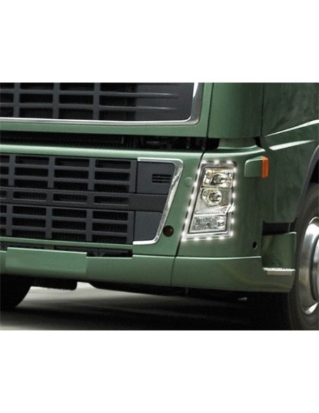 Striscia a 80 led 24V flessibile 200cm colore Bianco luce diurna