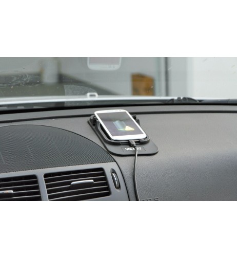 Tappetino antiscivolo multiuso per cruscotto auto camion camper 185x95mm