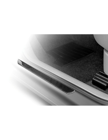 Coppia profili battitacco portiera adesivi carbon look 480x55mm