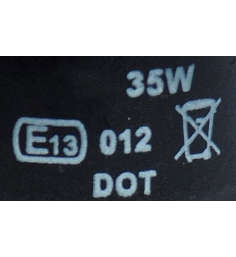 Lampadina ricambio auto omologata E13 per fari HID xenon D2S 4300K