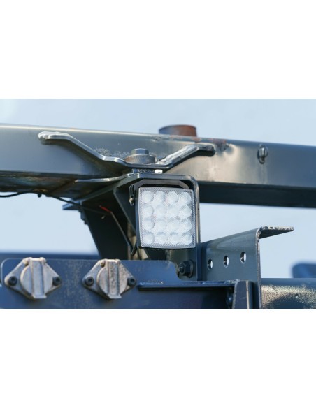 Faro ausiliario 16 LED 12 24V 6000K 48W impermeabile IP67 quadrato 110x110x