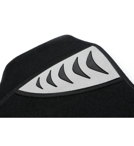 Set 4 pezzi tappetini universali auto in Moquette Exus