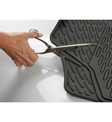 Set 4 pezzi tappeti universali auto tagliabili in PVC nero