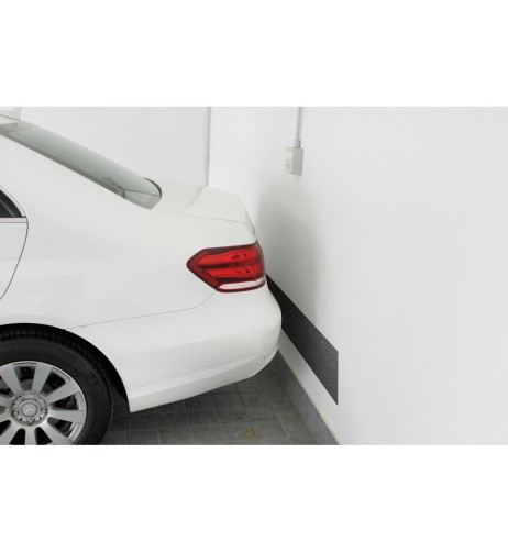 Protezione adesiva multiuso urti garage 200x20cm