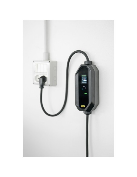 Caricabatteria veicoli ibridi ed elettrici 230V 16A 3 7kW