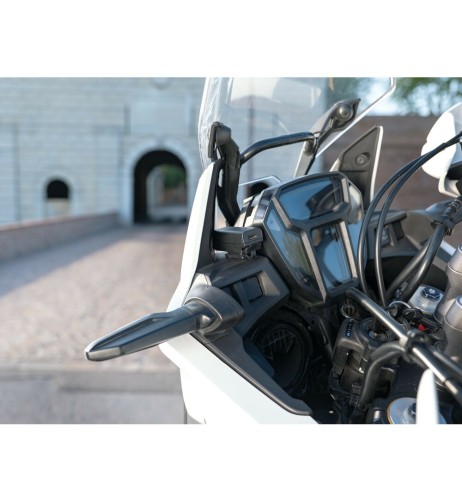 Caricatore montaggio manubrio con doppia presa USB SAE