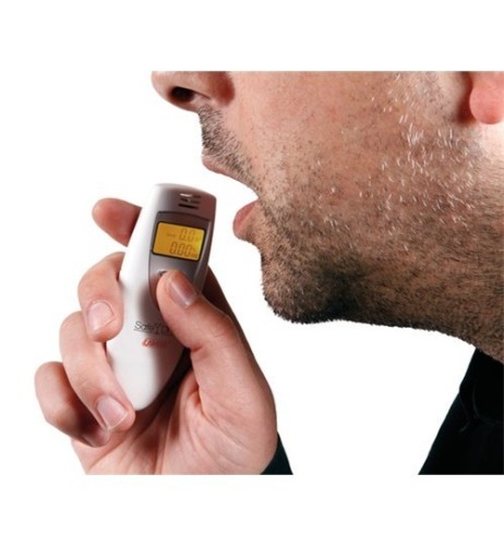 Etilometro digitale con display e auto spegnimento