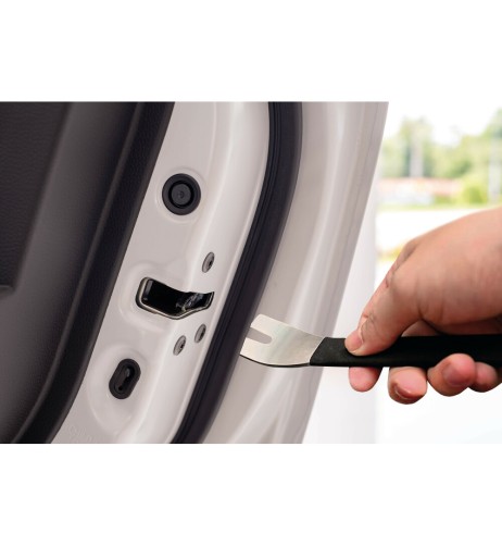 Utensile per rimozione rivestimenti interni